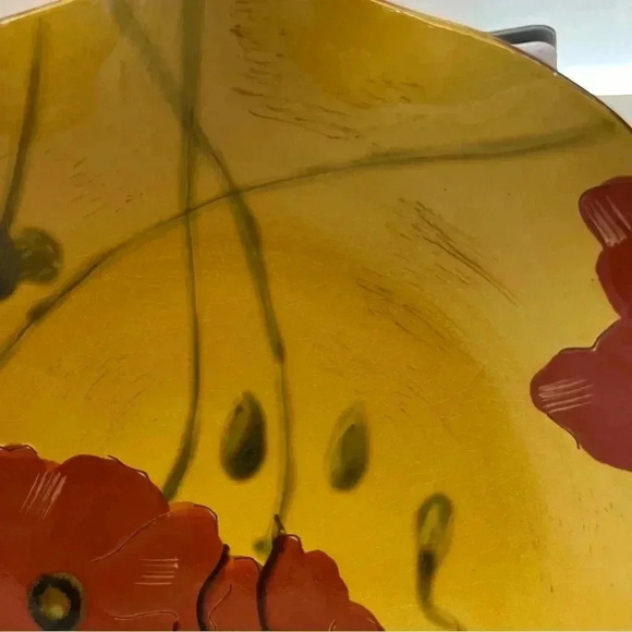 Ambiance Nanette Vacher FLEUR ROUGE Ruffled Centerpiece Bowl Plate - Picture 2 of 5